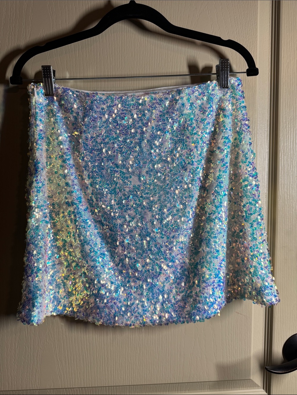 Endless Rose Iridescent Sequin Side Zip Mini Skirt - Blueish Purpleish Size M - Picture 2 of 16